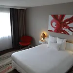 Hotel Campanile Nord - Barberey 3*