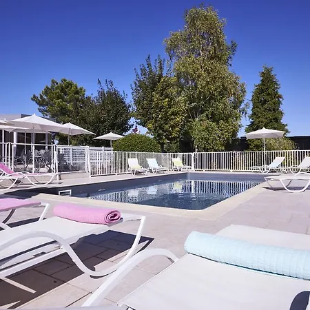 Campanile Nord - Barberey Hotel 3*