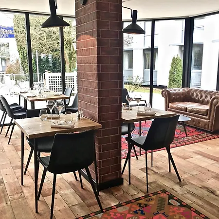 Campanile Nord - Barberey 3* Troyes