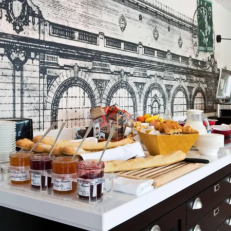 Campanile Nord - Barberey Hotel 3*