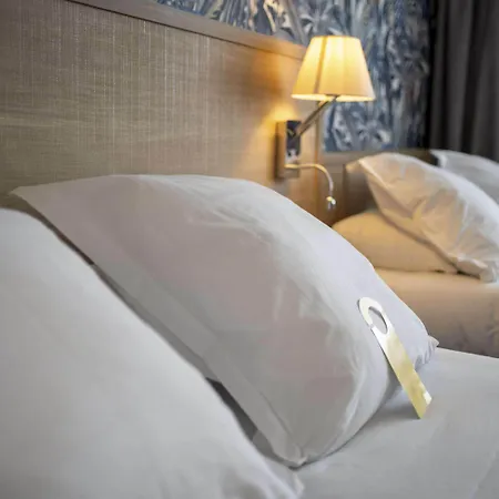 Campanile Nord - Barberey 3*