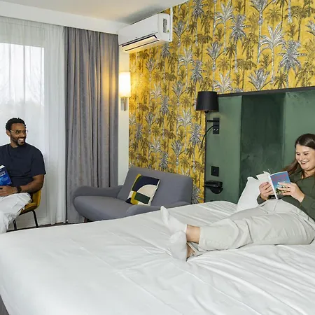 Campanile Nord - Barberey 3* Troyes