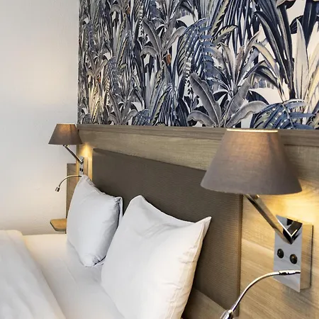 Campanile Nord - Barberey 3*