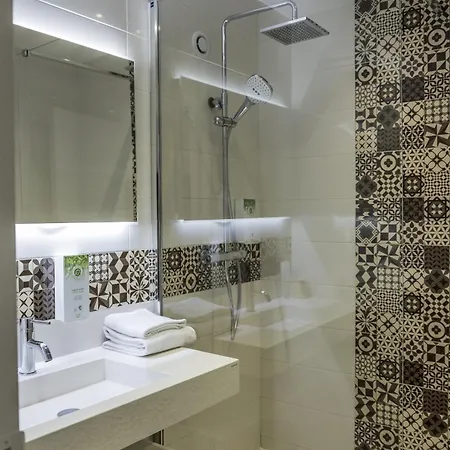 Campanile Nord - Barberey 3* Troyes