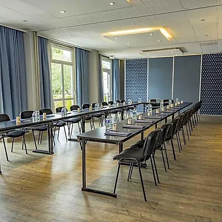 Hotel Campanile Prime - Nord Barberey