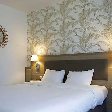 Hotel Campanile Prime - Nord Barberey 3*