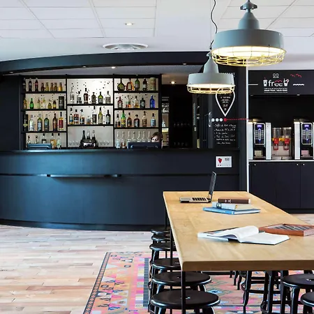 Hotel Campanile Prime - Nord Barberey 3*