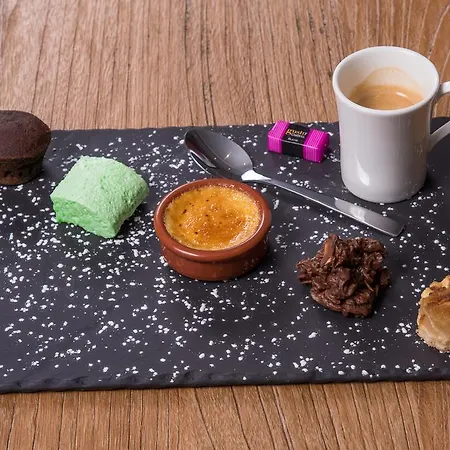 Szálloda Campanile Nord - Barberey Troyes