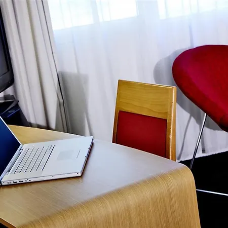 Campanile Nord - Barberey Hotel