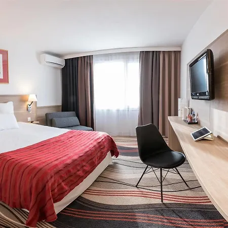 Hotel Campanile Nord - Barberey Troyes
