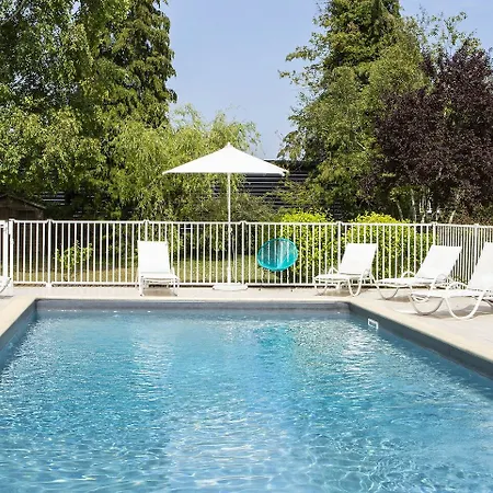 Hotel Campanile Nord - Barberey 3*