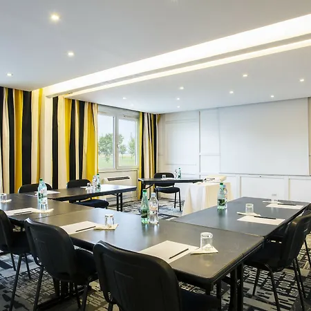 Campanile Nord - Barberey 3*