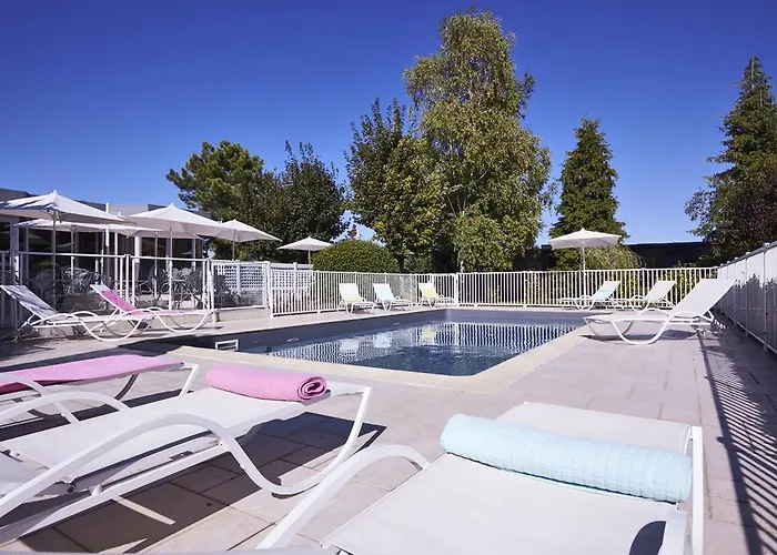 Campanile Nord - Barberey Hotel 3*