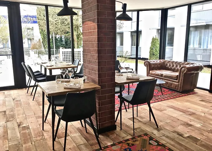 Campanile Nord - Barberey 3* Troyes