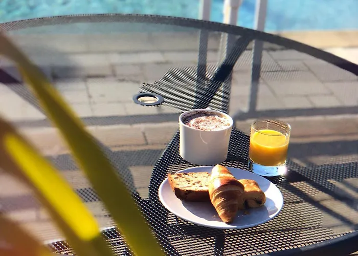 Campanile Nord - Barberey Szálloda