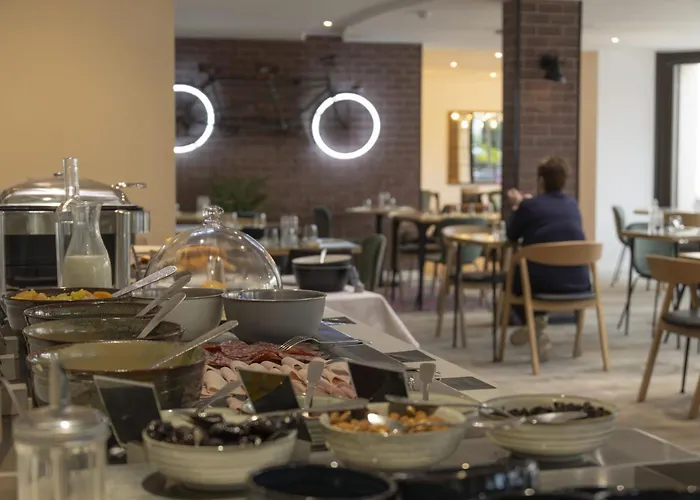 Campanile Nord - Barberey Hotel 3*