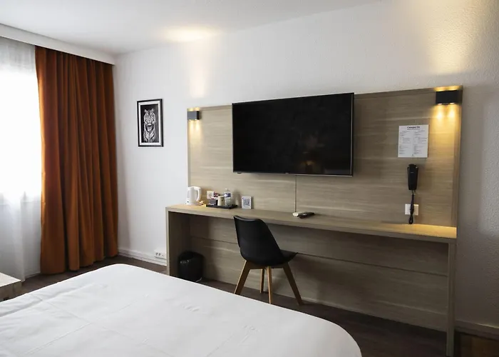 Campanile Nord - Barberey Hotel