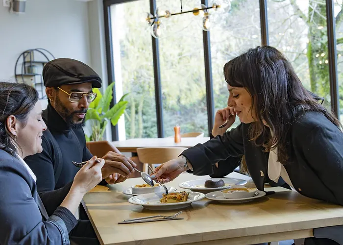 Campanile Nord - Barberey 3*