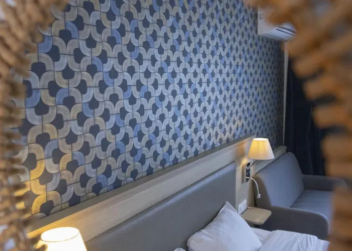 Hotel Campanile Nord - Barberey Troyes