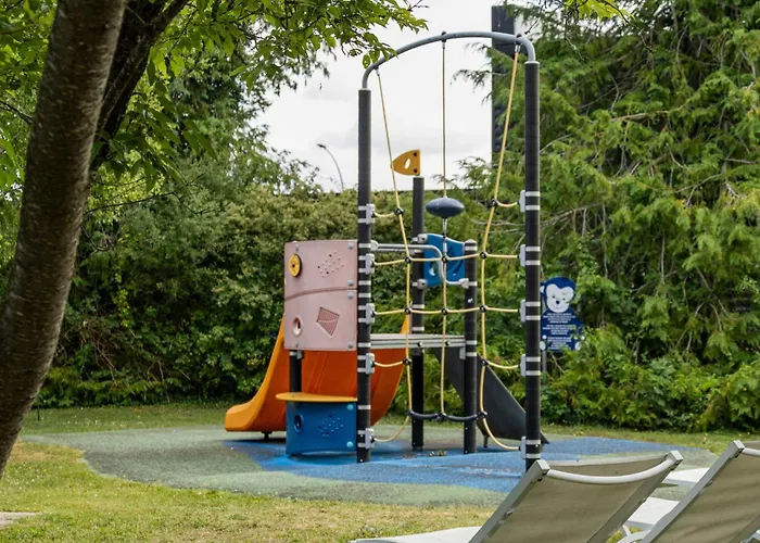 Campanile Nord - Barberey 3* Troyes